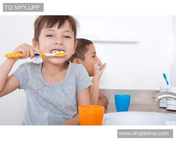 儿童足球明星主题刷牙杯让孩子爱上刷牙的乐趣与健康 儿童足球明星主题刷牙杯让孩子爱上刷牙的乐趣与健康