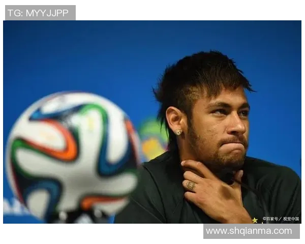 天生足球明星内马尔的精彩瞬间与职业生涯回顾