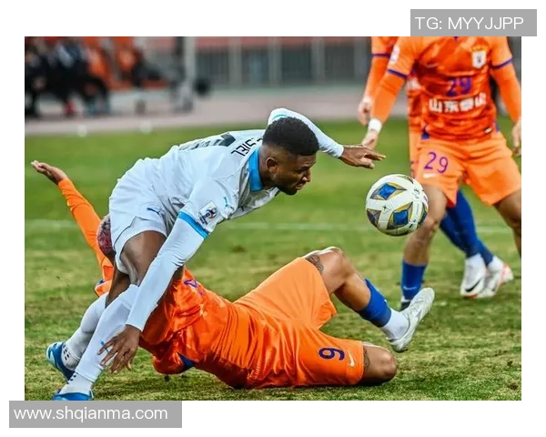 前锋足球教学技巧与战术解析助你成为进攻明星 前锋足球教学技巧与战术解析助你成为进攻明星