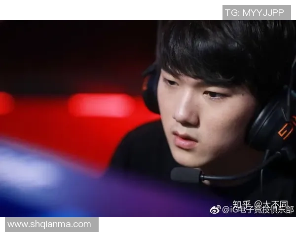 聚焦CSGOTES战队在比赛中速度与策略的完美结合分析 聚焦CSGOTES战队在比赛中速度与策略的完美结合分析